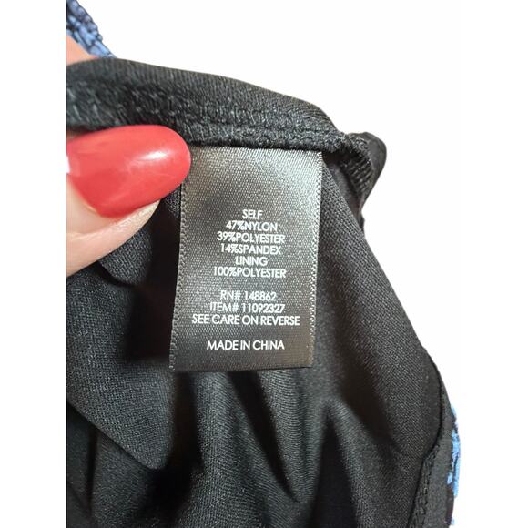 Torrid Blue Floral Velvet Burnout Dress - Size 4X - Picture 9 of 16